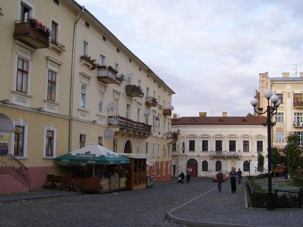 Apart Club Tolstogo Csernyivci Kültér fotó